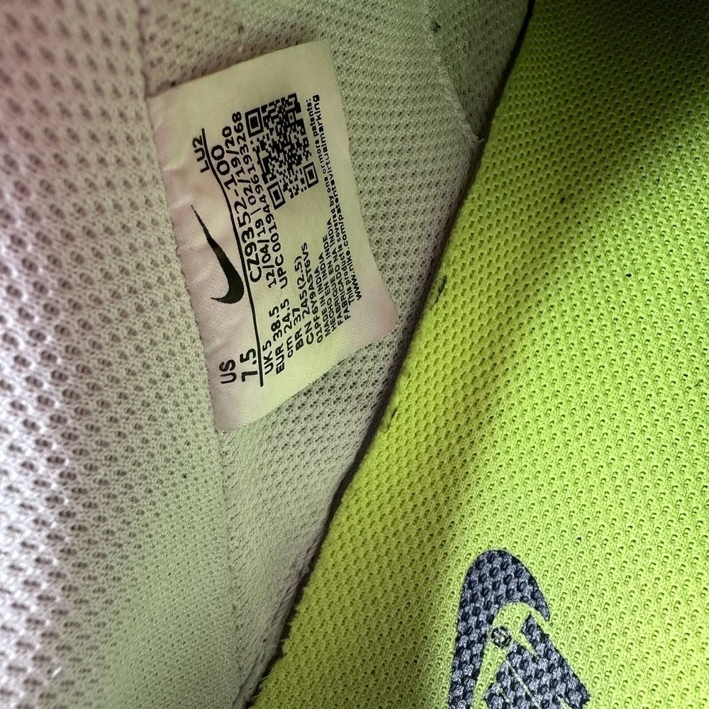 Nike good used
